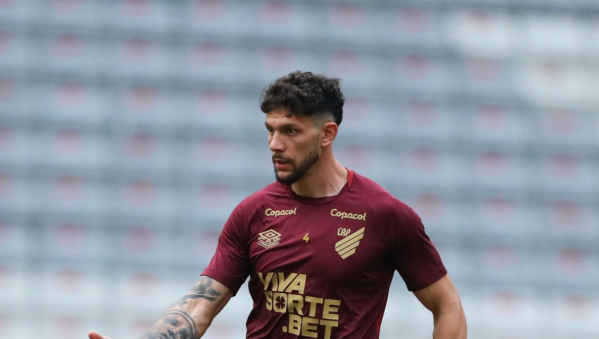 Escalação do Athletico-PR: veja o provável time para enfrentar a Chapecoense