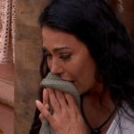 Chorando, Gracyanne Barbosa rebate acusação de furto no BBB 25