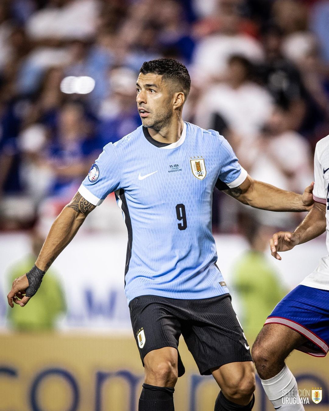 Suárez rebate provocação de jogador da Seleção: 'Era reserva do Arrascaeta'