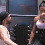 Após passar mal, Gracyanne fala em apertar o botão da desistência no BBB 25