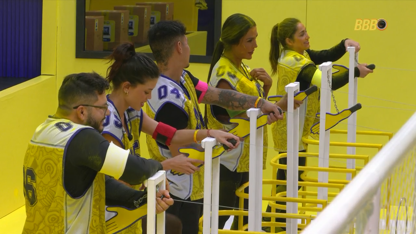 BBB 25: Gracyanne Barbosa choca participantes ao revelar cardápio da festa do Líder