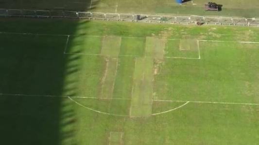 Gramado apresenta falhas após realização de eventos