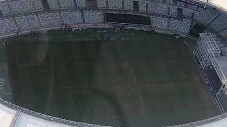 Gramado do Mineirão apresenta manchas após série de shows