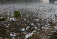 Granizo e chuva forte: veja cidades de MG sob alerta neste fim de semana