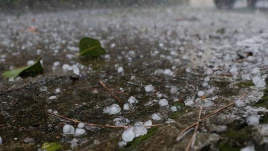 Granizo pode atingir centenas de cidades de São Paulo