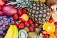 Consumir bananas, uvas, mangas ou abacaxis à noite pode interferir no sono