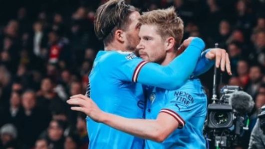 Grealish e De Bruyne garantiram a vitória do City contra o Arsenal
