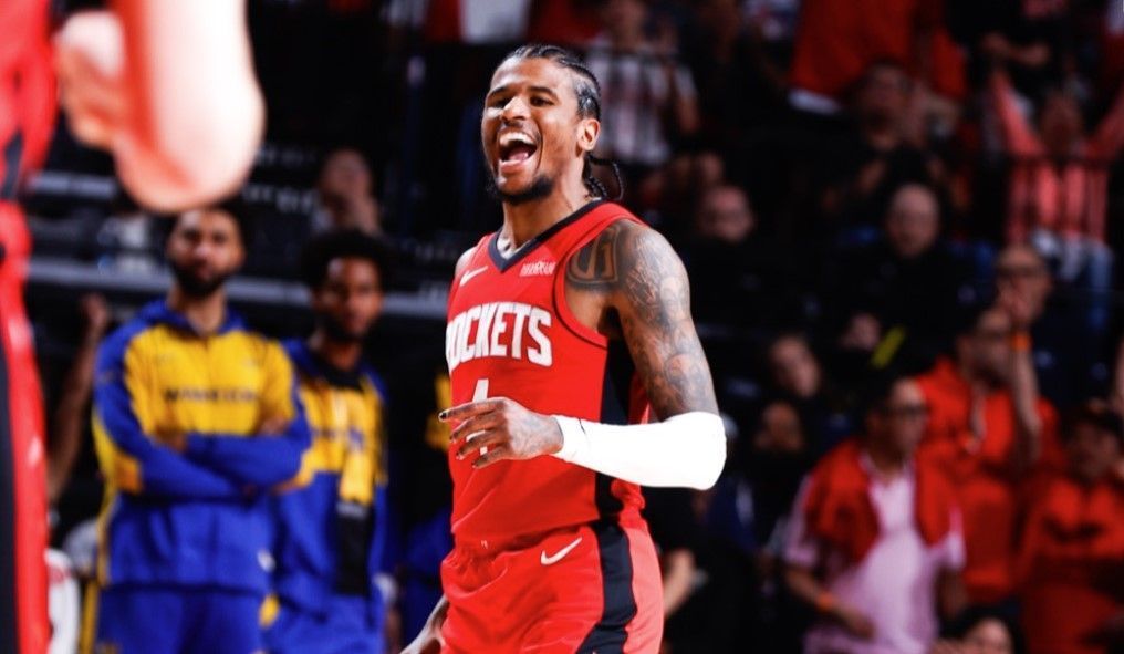 Rockets vencem Warriors em casa e empatam série dos playoffs da NBA