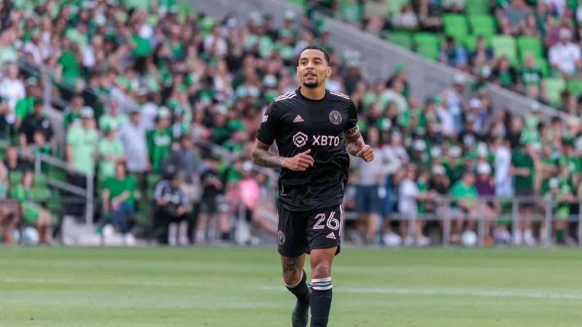Cruzeiro sonda situação de volante Gregore, do Inter Miami-EUA