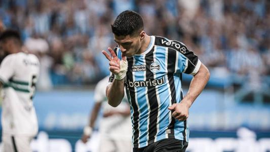 Grêmio de Luis Suárez é vice-líder do Brasileiro