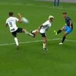CBF afasta equipe de arbitragem após pênalti não marcado em Corinthians x Grêmio