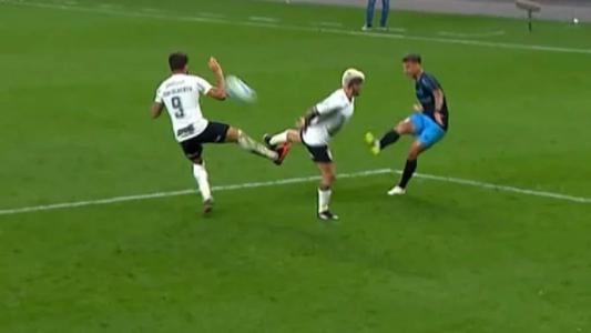 Grêmio reclama de mão de Yuri Alberto, do Corinthians