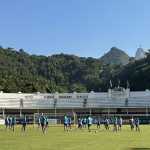 Grêmio treina com novidades no Rio para enfrentar o Flamengo no Brasileiro
