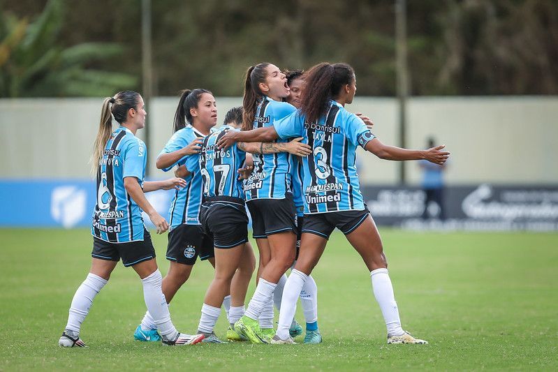 Grêmio supera o Bahia e vence a primeira no Brasileirão Feminino