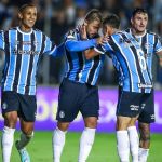 Grêmio estreia no Brasileirão com vitória sobre o Santos