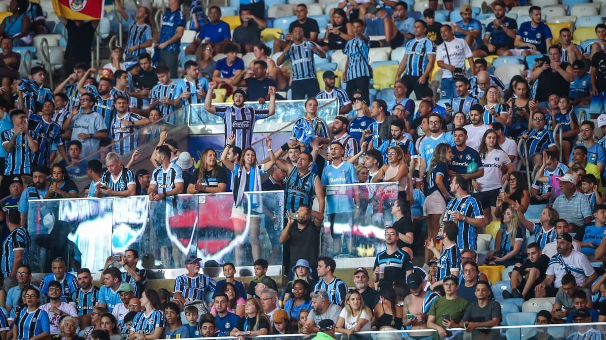 Torcida do Grêmio ainda não esgotou ingressos para decisão contra o Flamengo