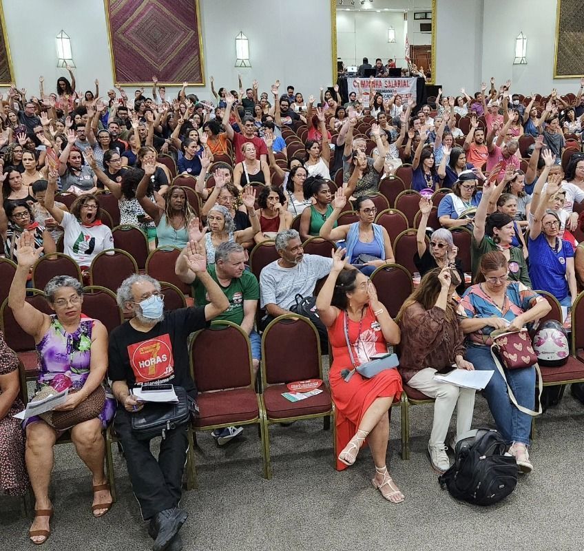 Projeto de Lei que propõe reajuste de servidores da educação chega a Câmara e está pronto para tramitar