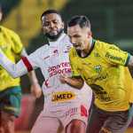 Com gol de ex-Flamengo, Náutico atropela Ypiranga e sobe cinco posições na Série C