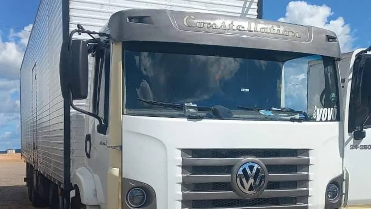 Grupo armado rende caminhoneiro e obriga vítima a fazer Pix de R$ 6 mil na BR-251  