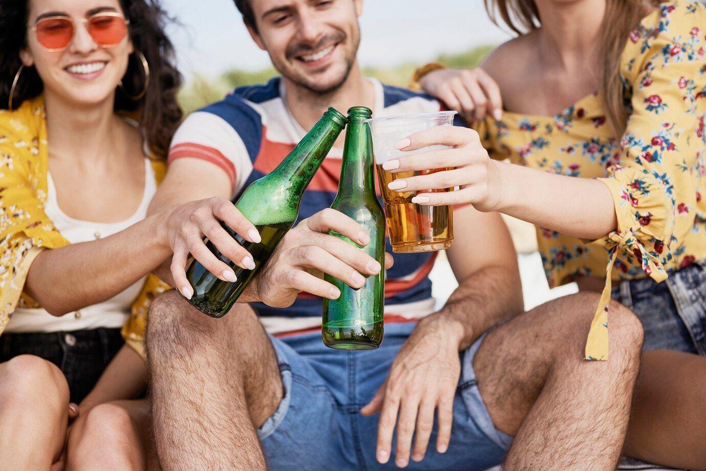 Carnaval 2024: veja mitos e verdades sobre os efeitos do álcool no corpo