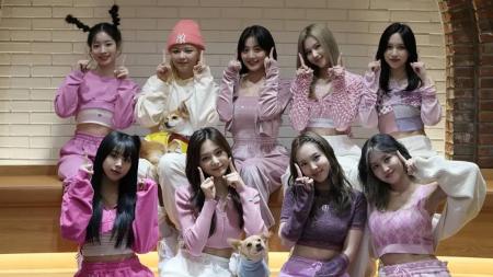 Grupo de K-Pop, Twice anuncia show no Brasil em fevereiro de 2024 com publicação nas redes sociais