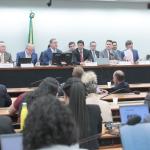 Reforma tributária: deputados criam 'nanoempreendedor' com isenção para quem recebe até R$ 40,5 mil; entenda