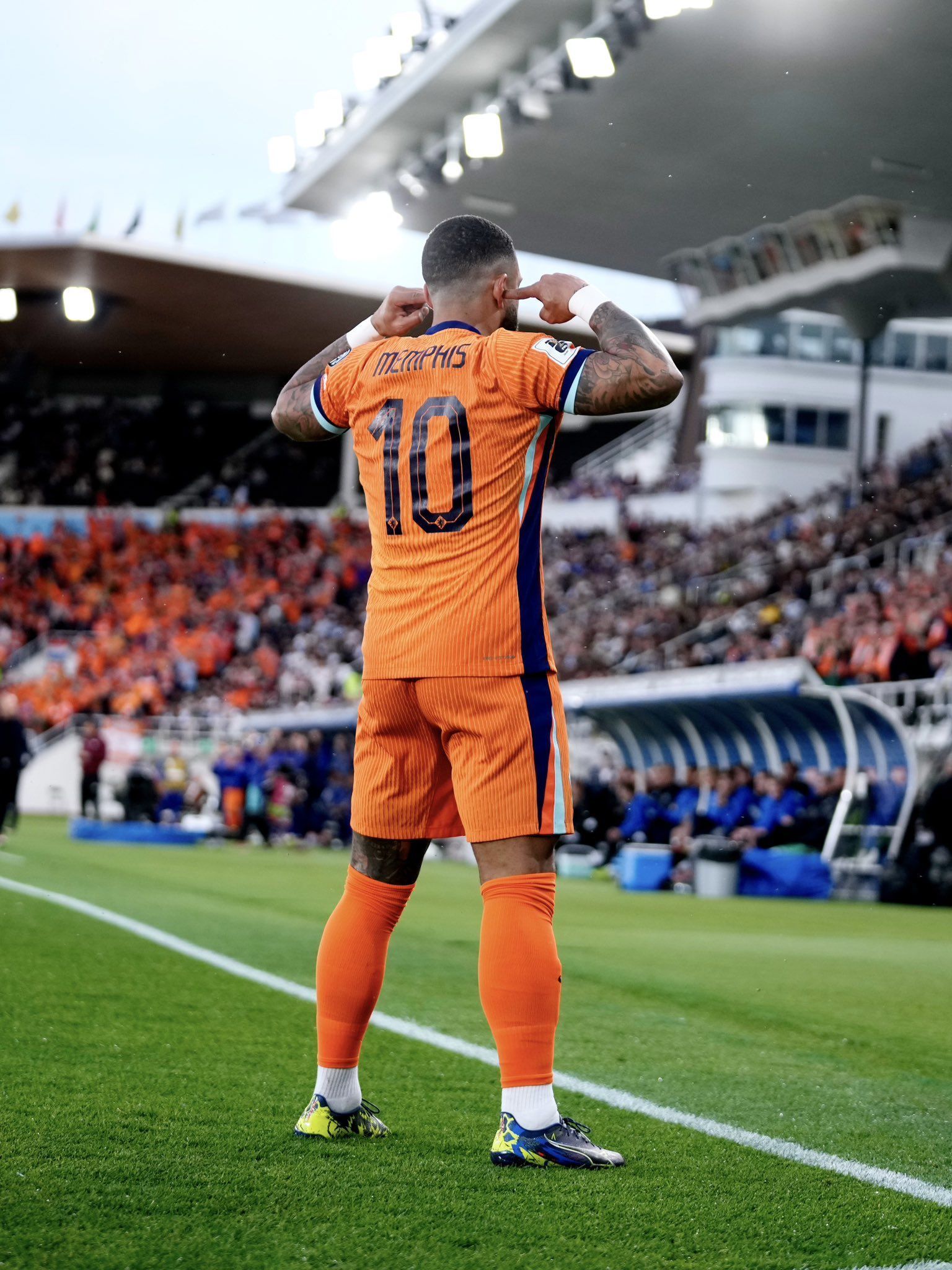 Veja os números de Memphis, do Corinthians, na vitória da Holanda contra a Finlândia