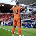 Veja os números de Memphis, do Corinthians, na vitória da Holanda contra a Finlândia