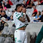 Chapecoense anuncia saída de atacante para o futebol japonês