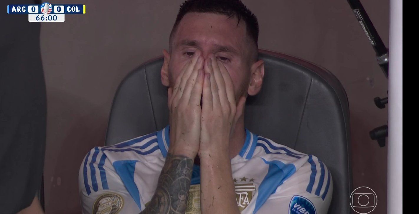 Veja como ficou tornozelo de Messi após lesão na final da Copa América