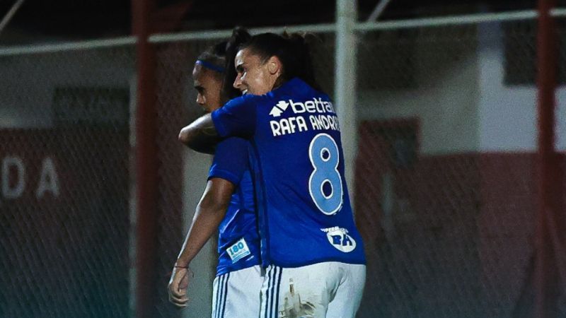 Cruzeiro goleia Botafogo em casa pelo Brasileiro Feminino