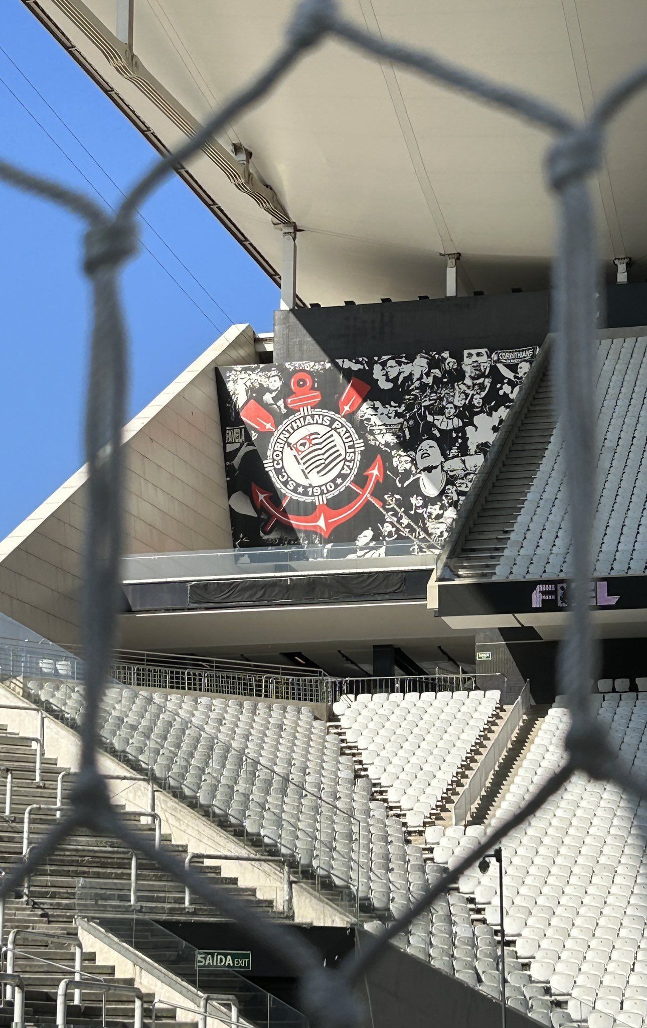 Campeão europeu revela que gostaria de ter jogado no Corinthians: 'Seria maravilhoso'