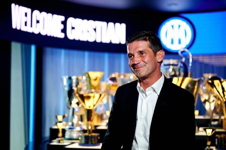 Cristian Chivu, novo técnico da Inter de Milão-ITA