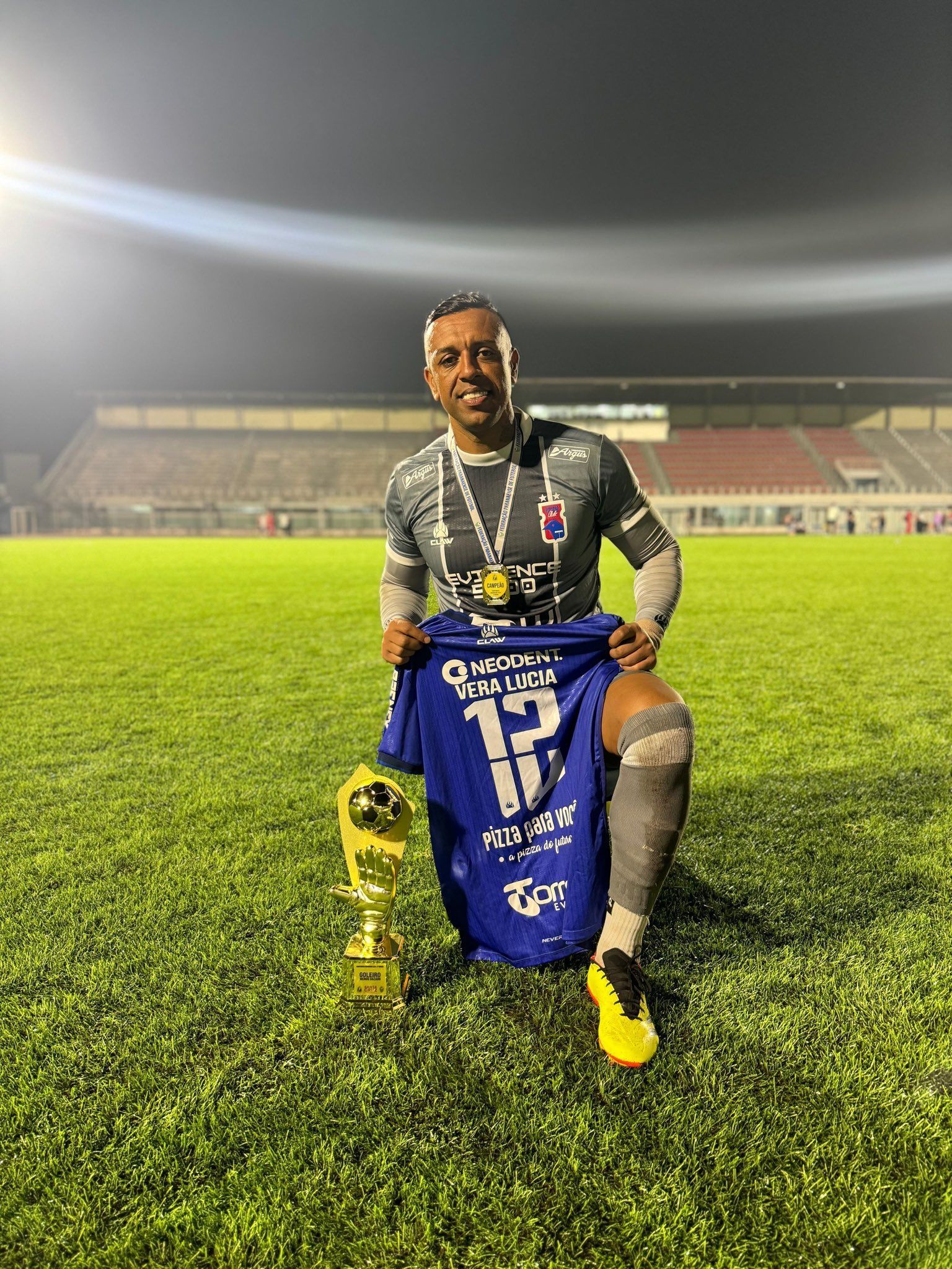 Clube catarinense anuncia contratação de ex-goleiro de Vasco, São Paulo e Botafogo