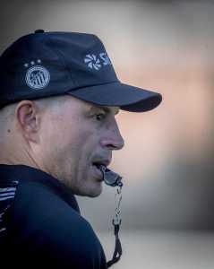 Alex estreia no comando técnico do Operário contra o Novorizontino