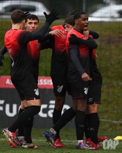 Athletico-PR venceu Fortaleza no CT do Caju, em Curitiba, pelo Brasileiro Sub-20