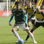 Criciúma busca empate contra o Guarani e cola na liderança da Série B 