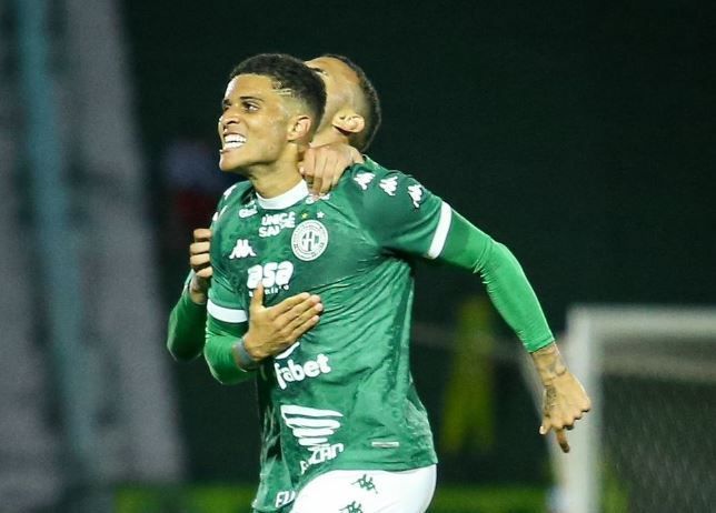 Guarani surpreende, conta com falha de Muralha e vence Mirassol pela Série B