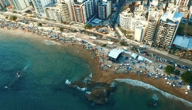 Areia radioativa de Guarapari pode ajudar a prevenir câncer de mama? Entenda