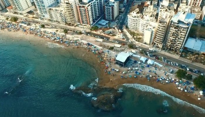 Praia do Morro está entre as preferidas dos mineiros 