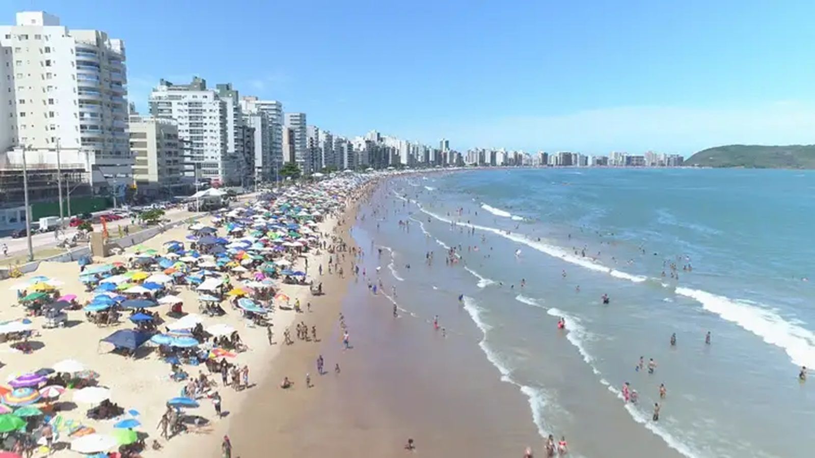 Inmet emite alerta de ventos costeiros para 28 praias de ES e RJ; veja lista