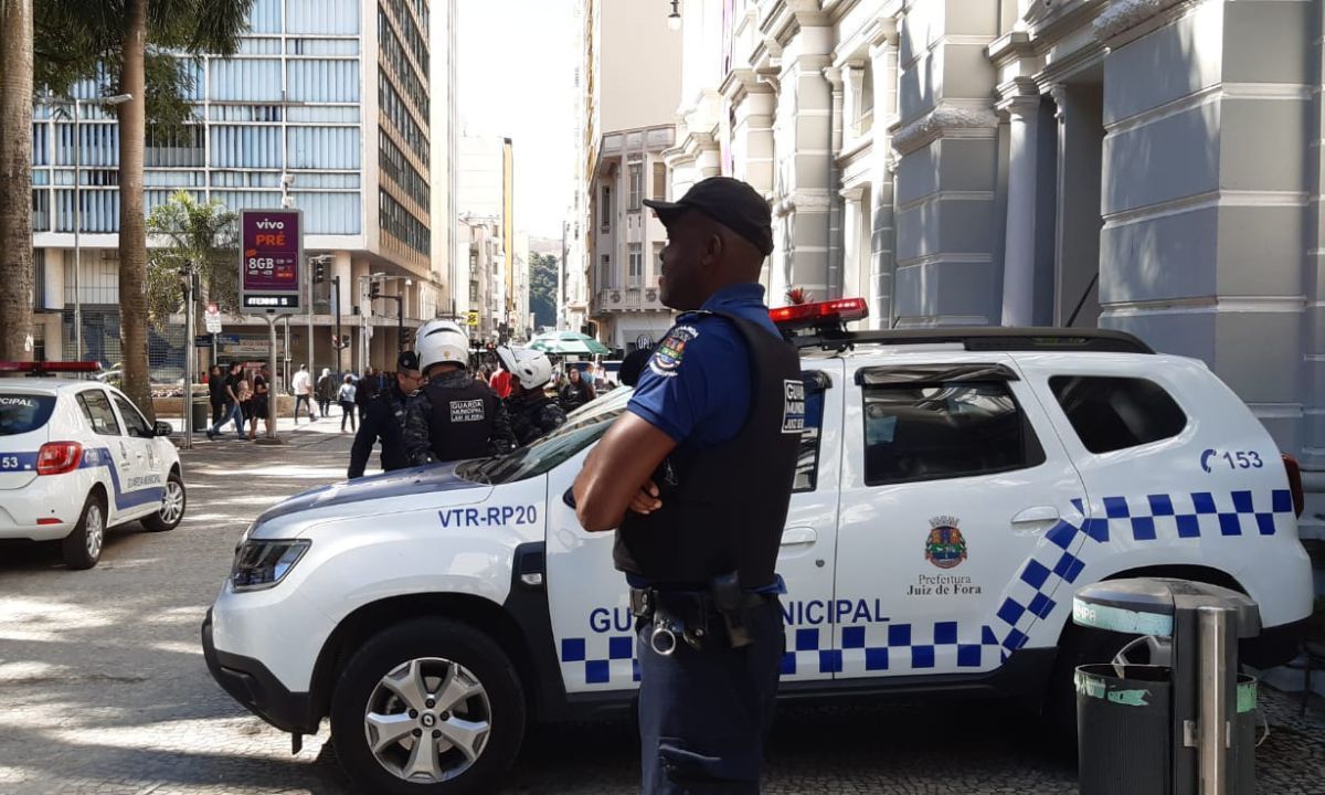 Guarda Municipal de Juiz de Fora padroniza armamento com pistolas 9mm