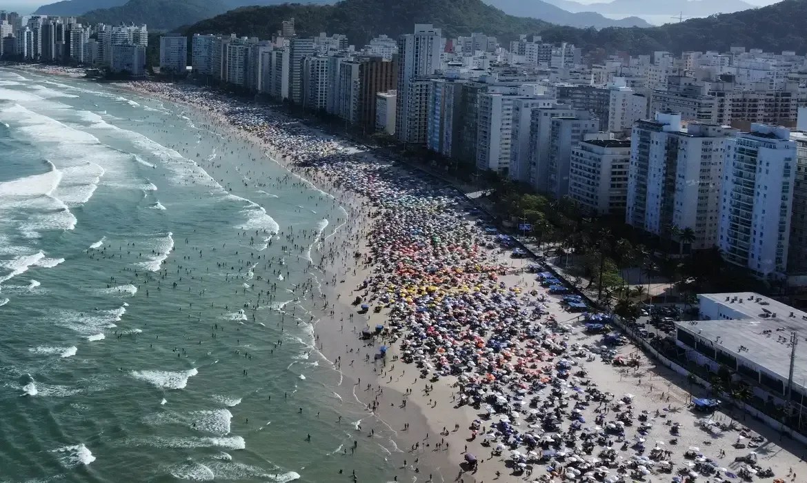 Guarujá enfrenta surto de gastroenterite, confirma Secretaria de Estado de Saúde de São Paulo