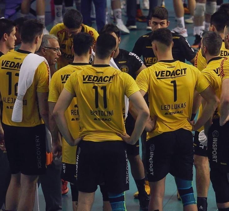 Guarulhos bate América e vence terceira seguida na Superliga Masculina de Vôlei
