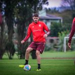 Novo zagueiro do Inter, Agustín Rogel treina pela primeira vez no clube