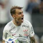 Róger Guedes pede sequência a escalação no Corinthians