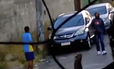 Vídeo mostra traficantes invadindo bairro São Mateus em busca de rivais em Contagem