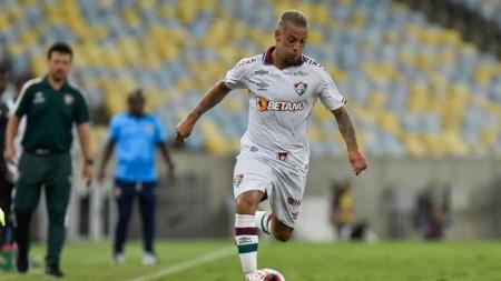 Guga está confirmado entre os titulares diante da Raposa