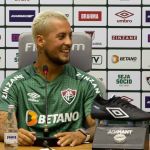 Guga, ex-Atlético, é oficialmente apresentado pelo Fluminense 