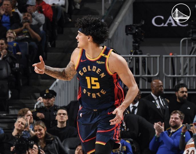 NBA: Gui Santos e Stephen Curry alcançam marcas expressivas, e Warriors vencem Bulls